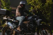Vuelta a la rutina en moto: qué equipamiento revisar después del verano