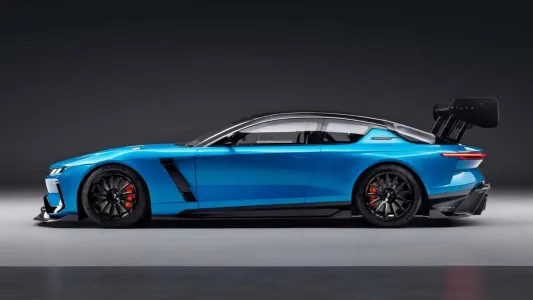 Creias que jensen estaba muerta pero acaba de anunciar un interceptor v8 de hasta 1 200 cv 3