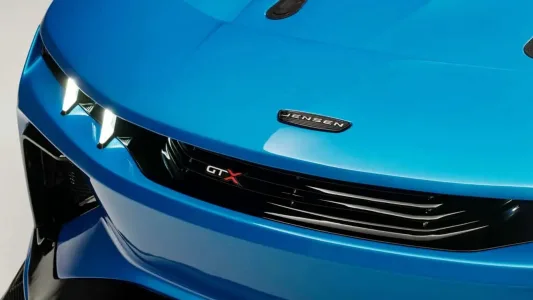 Creias que jensen estaba muerta pero acaba de anunciar un interceptor v8 de hasta 1 200 cv 8