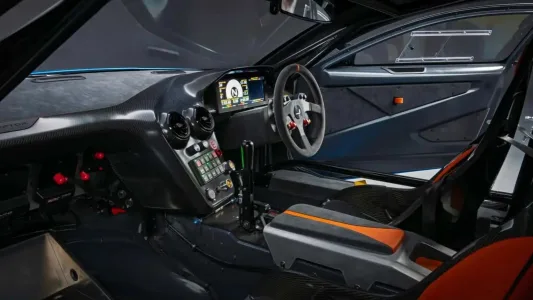 Creias que jensen estaba muerta pero acaba de anunciar un interceptor v8 de hasta 1 200 cv 19