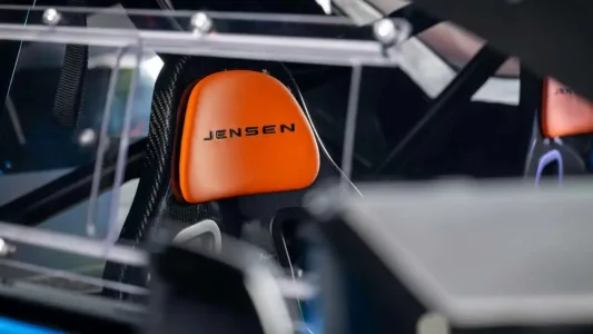 Creias que jensen estaba muerta pero acaba de anunciar un interceptor v8 de hasta 1 200 cv 20