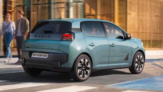 El dacia spring abandona china y se hace europeo nueva bateria lfp y un precio que paga las consecuencias 18