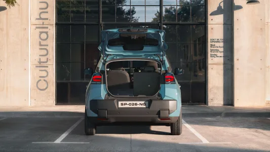 El dacia spring abandona china y se hace europeo nueva bateria lfp y un precio que paga las consecuencias 25
