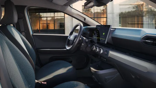 El dacia spring abandona china y se hace europeo nueva bateria lfp y un precio que paga las consecuencias 17