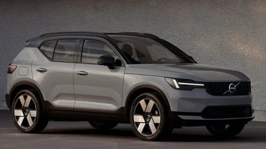 El volvo xc40 se niega a envejecer nuevo diseno y google gemini para seguir dando guerra entre los suv premium 1