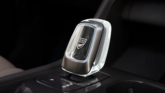 El volvo xc40 se niega a envejecer nuevo diseno y google gemini para seguir dando guerra entre los suv premium 8