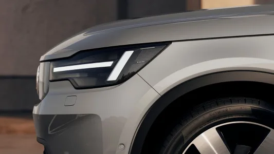 El volvo xc40 se niega a envejecer nuevo diseno y google gemini para seguir dando guerra entre los suv premium 11