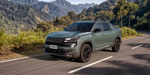 Renault ha convertido el Dacia Duster en una pick-up 4×4 de hasta 160 CV y hay una mala noticia para Europa