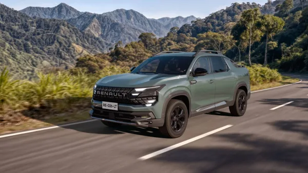 Renault ha convertido el Dacia Duster en una pick-up 4×4 de hasta 160 CV y hay una mala noticia para Europa