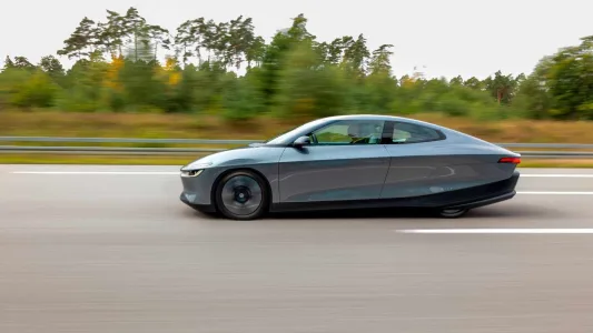 Volkswagen acaba de demostrar que para superar los 1 200 km en un electrico no necesitas una bateria enorme 19