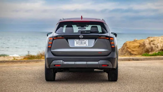 El toyota c hr ya tiene un nuevo problema en europa nissan confirma un kicks hibrido e power fabricado junto al juke y qashqai 12