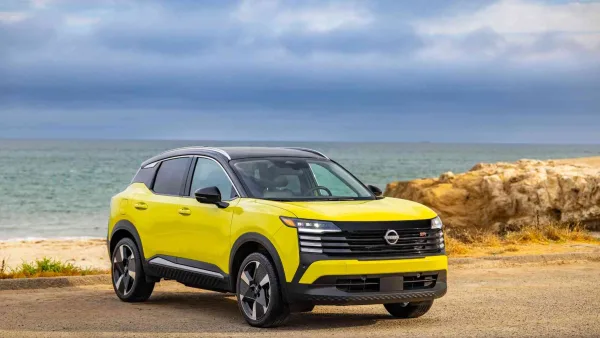 El Toyota C-HR ya tiene un nuevo problema en Europa: Nissan confirma un Kicks híbrido e-POWER fabricado junto al Juke y Qashqai