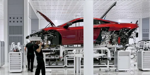 Porsche lo hizo con el Cayenne, Ferrari con el Purosangue y Lamborghini con el Urus: ahora le toca a McLaren