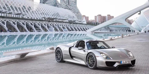 Porsche lleva anos sin un verdadero sucesor del 918 spyder y eso podria cambiar con un superdeportivo flat 8