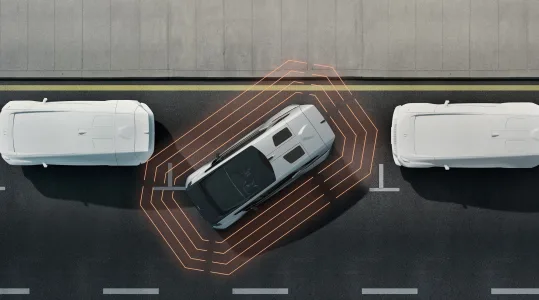 Parecen disenados por una ia pero los ceer exobot son muy reales arabia saudi apunta a electricos de hasta 850 cv 33