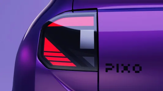 El nissan pixo vuelve pero no como lo recuerdas ahora sera electrico y ofrecera hasta 259 km de autonomia 21