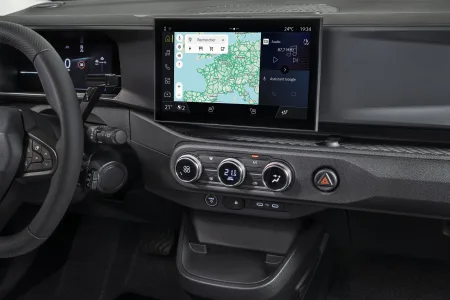 El nissan pixo vuelve pero no como lo recuerdas ahora sera electrico y ofrecera hasta 259 km de autonomia 57
