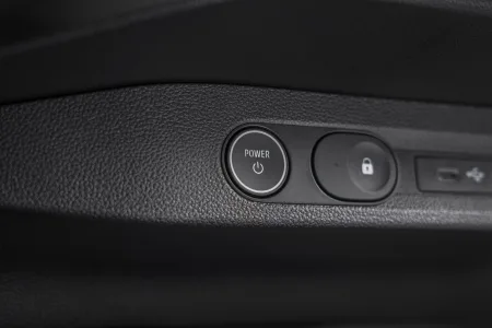 El nissan pixo vuelve pero no como lo recuerdas ahora sera electrico y ofrecera hasta 259 km de autonomia 63
