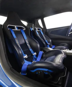 Renault resucita uno de sus iconos de rally de la forma menos esperada el 8 gordini vuelve como coupe electrico de 270 cv pero no lo veras en el concesionario 2
