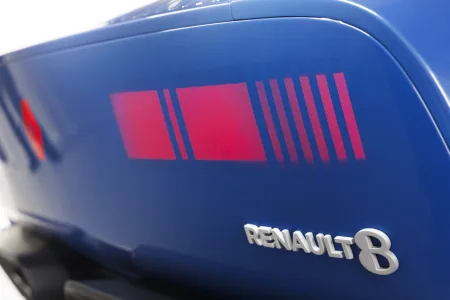 Renault resucita uno de sus iconos de rally de la forma menos esperada el 8 gordini vuelve como coupe electrico de 270 cv pero no lo veras en el concesionario 6