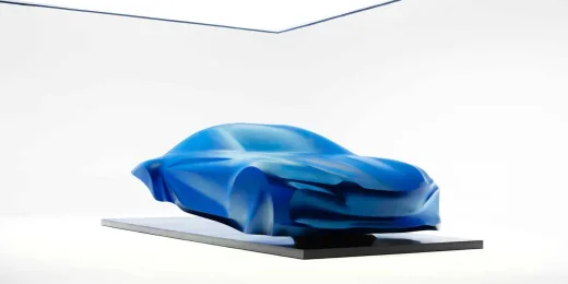 El futuro alpine a110 electrico todavia no tiene ni ruedas a la vista su diseno para 2027 se inspira en el momento en que el concorde rompe la barrera del sonido 1