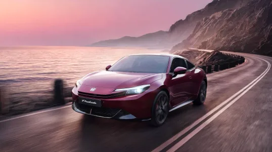 Honda vuelve a apostar por un coupe en europa cuando casi todos miran a los suv el prelude 2027 llegara a espana con tecnologia hibrida del civic y 52 l100 km 1