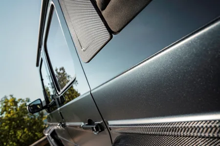 Mercedes nunca hizo un g 63 asi asi que brabus lo ha hecho por su cuenta 900 cv cabrio y edicion de 10 unidades 10