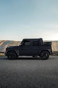 Mercedes nunca hizo un g 63 asi asi que brabus lo ha hecho por su cuenta 900 cv cabrio y edicion de 10 unidades 16