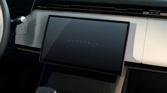 Mismo aspecto prestaciones de v8 y cero gasolina el range rover sport estrena su version electrica 30