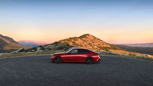 Bmw lleva el serie 3 a la era neue klasse sin matar el seis cilindros hasta 443 cv y etiqueta eco 5