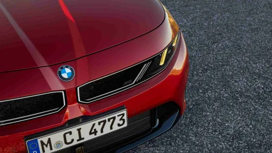 Bmw lleva el serie 3 a la era neue klasse sin matar el seis cilindros hasta 443 cv y etiqueta eco 6