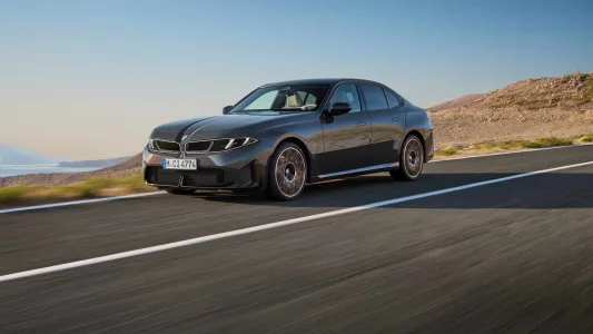 Bmw lleva el serie 3 a la era neue klasse sin matar el seis cilindros hasta 443 cv y etiqueta eco 7