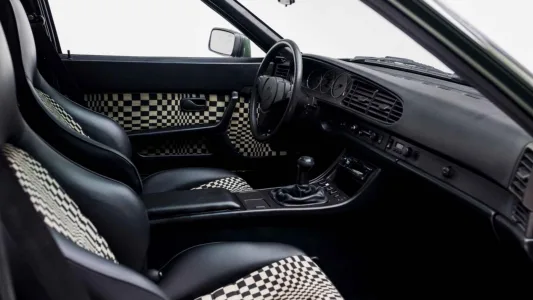 Este porsche 944 familiar cuesta mas de 100 000 euros y ni siquiera incluye el porsche 944 3