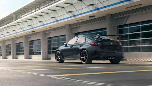 Europa dijo adios al honda civic type r demasiado pronto en japon y eeuu acaba de estrenar una nueva actualizacion