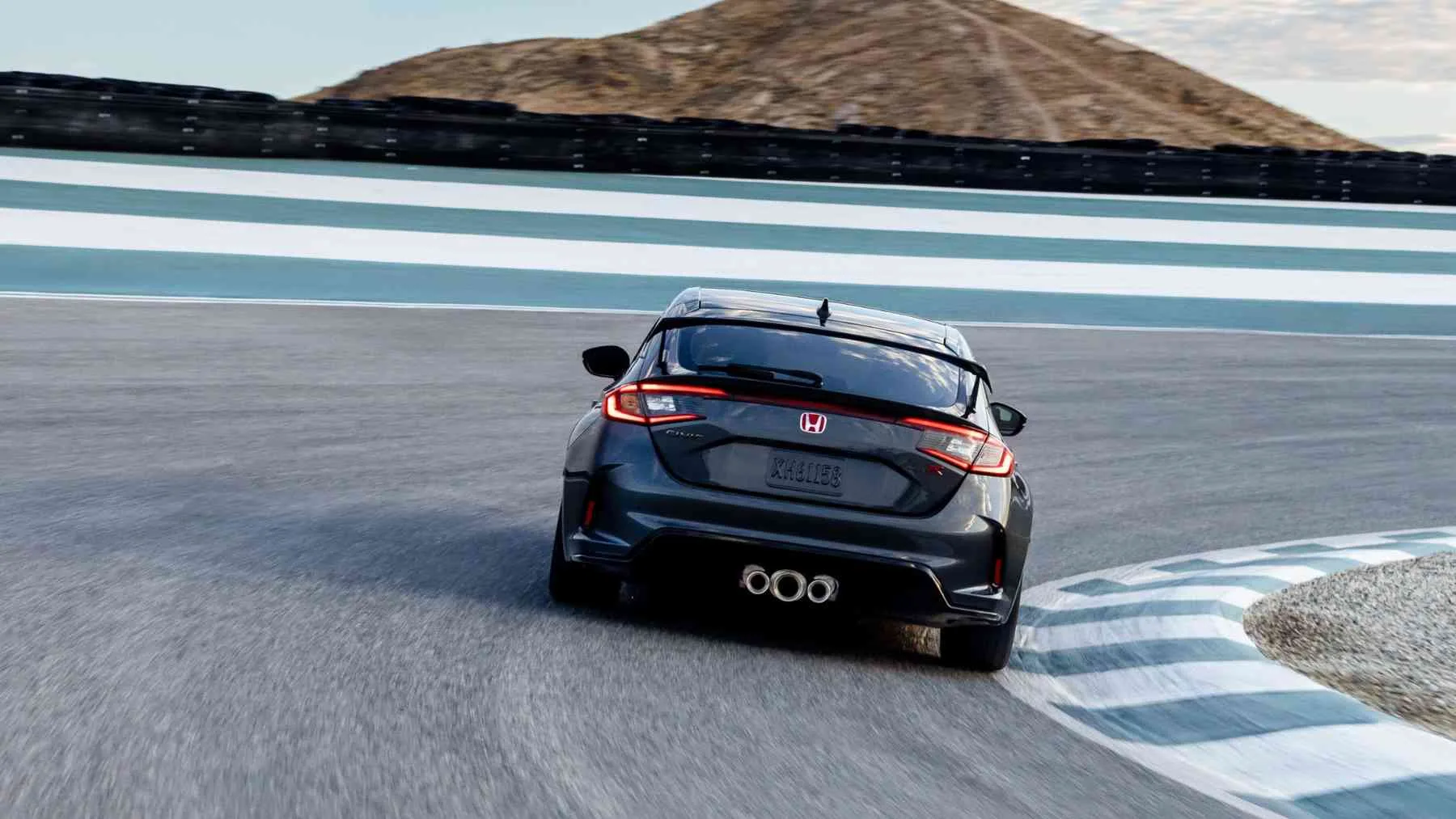 Europa dijo adios al honda civic type r demasiado pronto en japon y eeuu acaba de estrenar una nueva actualizacion 2