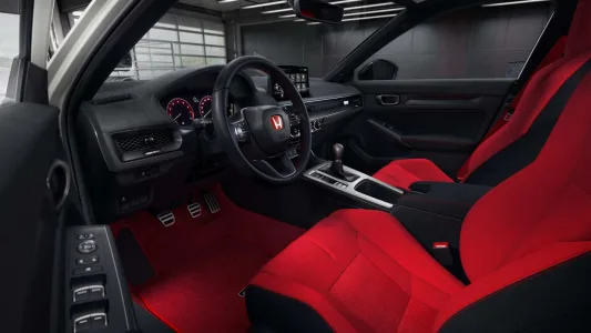 Europa dijo adios al honda civic type r demasiado pronto en japon y eeuu acaba de estrenar una nueva actualizacion 11