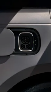Mismo aspecto prestaciones de v8 y cero gasolina el range rover sport estrena su version electrica 9