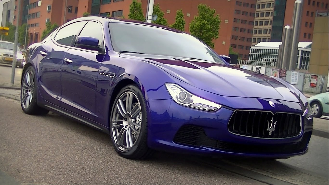 Así suena y se ve el nuevo Maserati Ghibli en la calle