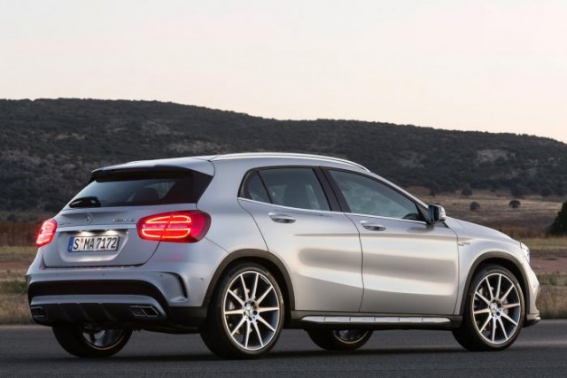 Desvelado el Mercedes-Benz GLA 45 AMG de producción 2