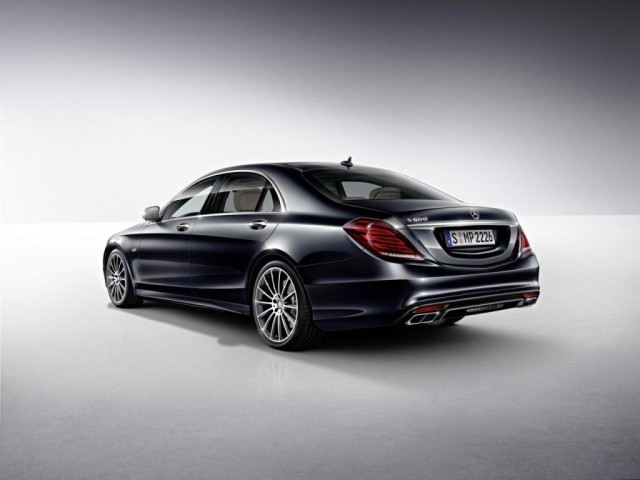 Oficial: Mercedes S600 3