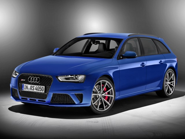 Audi RS4 Avant Nogaro Selection: Homenajeando al RS2 3