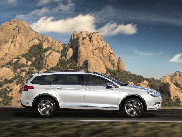 Citroen C5 CrossTourer: Camino a Ginebra 3