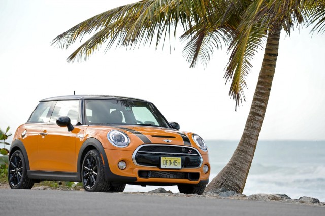 Precios del MINI 2014: Desde 17.950 euros 1