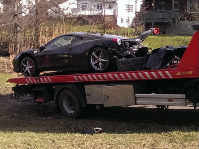 Destroza un Ferrari 458 Italia a sus 18 años cuando lo probaba 3