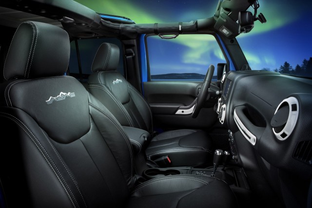 2014 Jeep Wrangler Unlimited Polar Edition