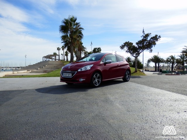 Peugeot produce 10.000 unidades del 208 GTI 1