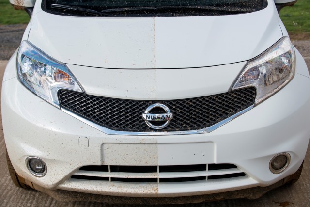 ¿Harto de lavar el coche? Nissan ya trabaja en la pintura autolimpiable 1