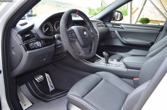 Este es el BMW X4 ataviado con el paquete M Performance 3