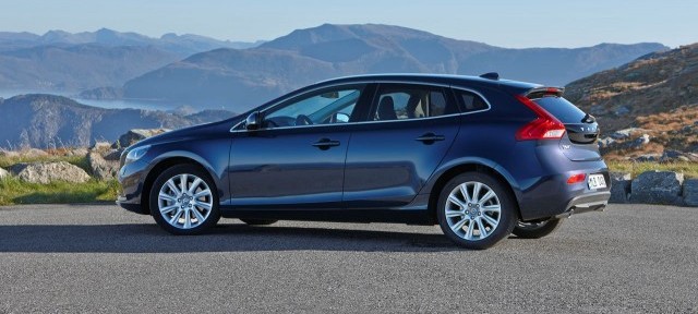 Llega el Volvo V40 D4 de 190 caballos 3
