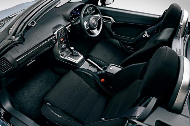 Nuevo Daihatsu Copen: El interesante kei-car biplaza descapotable 2